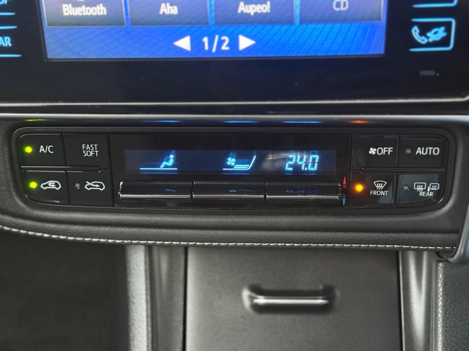 Used Toyota Auris for sale - 77190389: Photo 25