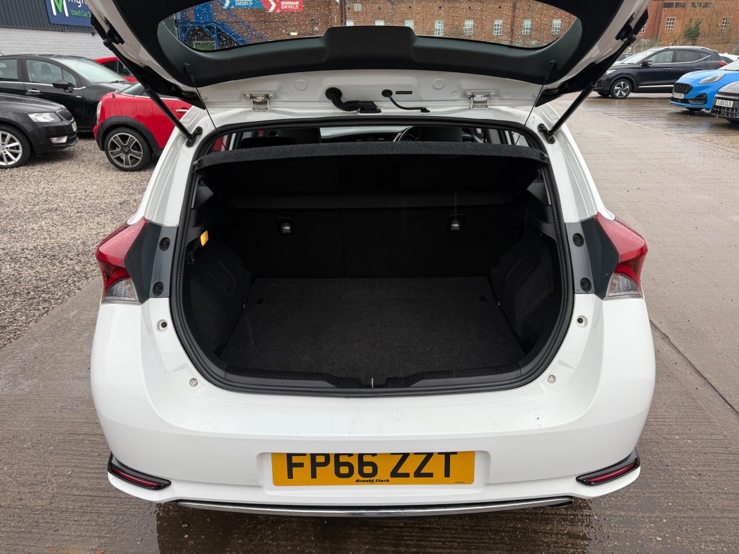 Used Toyota Auris for sale - 77190389: Photo 30