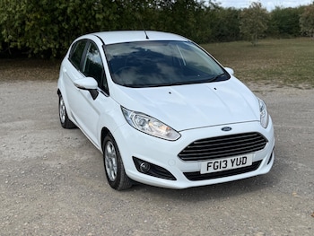 2013 (13) - 1.6 TDCi ECOnetic Zetec Euro 5 (s/s) 5dr