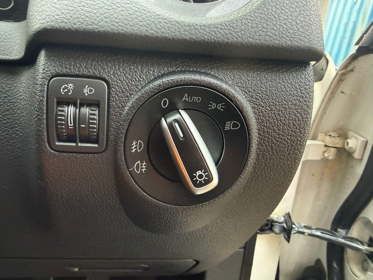 Used Volkswagen Tiguan 2011 for sale - 77166435: Photo 17