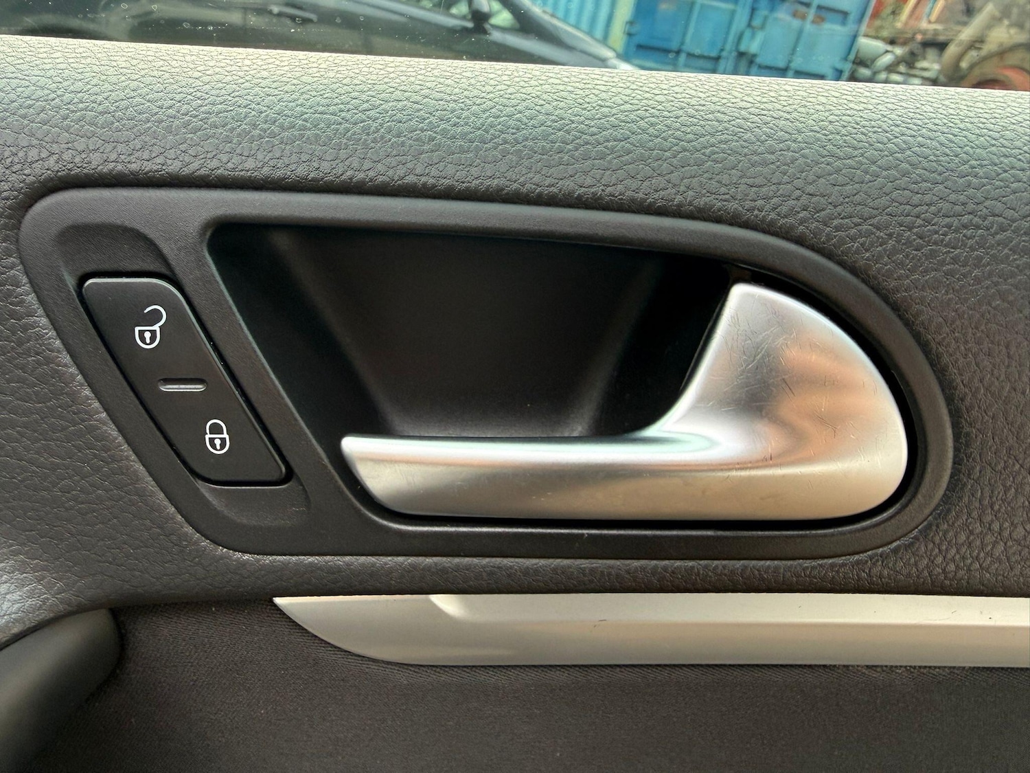 Used Volkswagen Tiguan 2011 for sale - 77166435: Photo 19