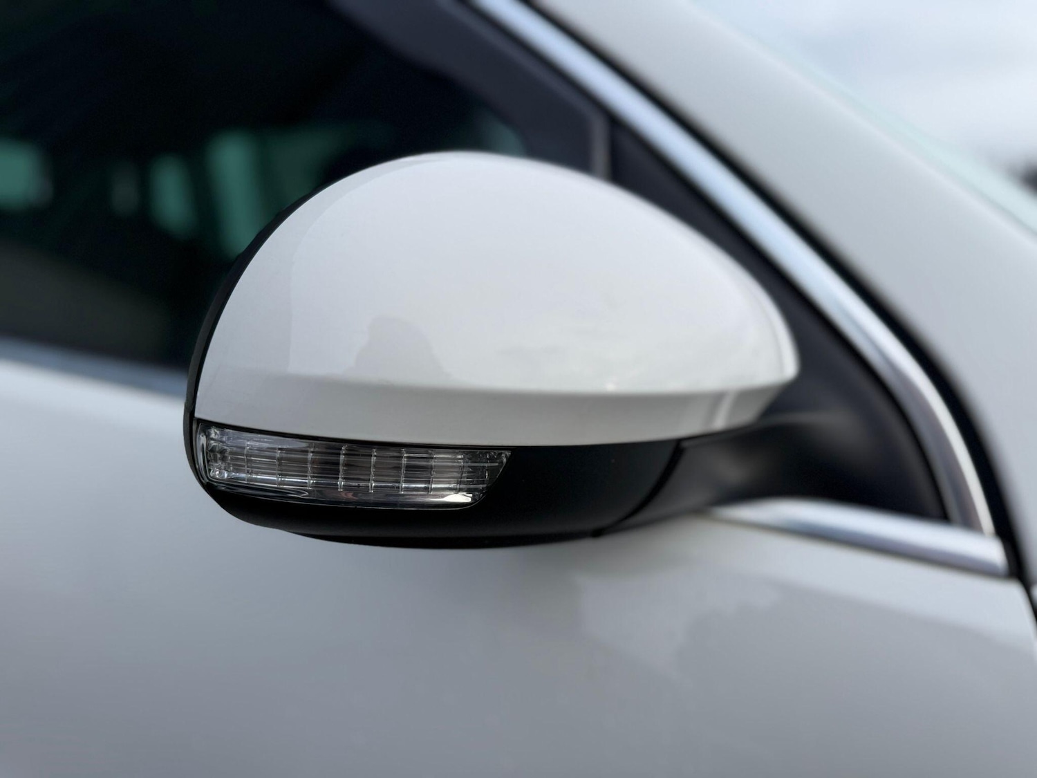 Used Volkswagen Tiguan 2011 for sale - 77166435: Photo 35