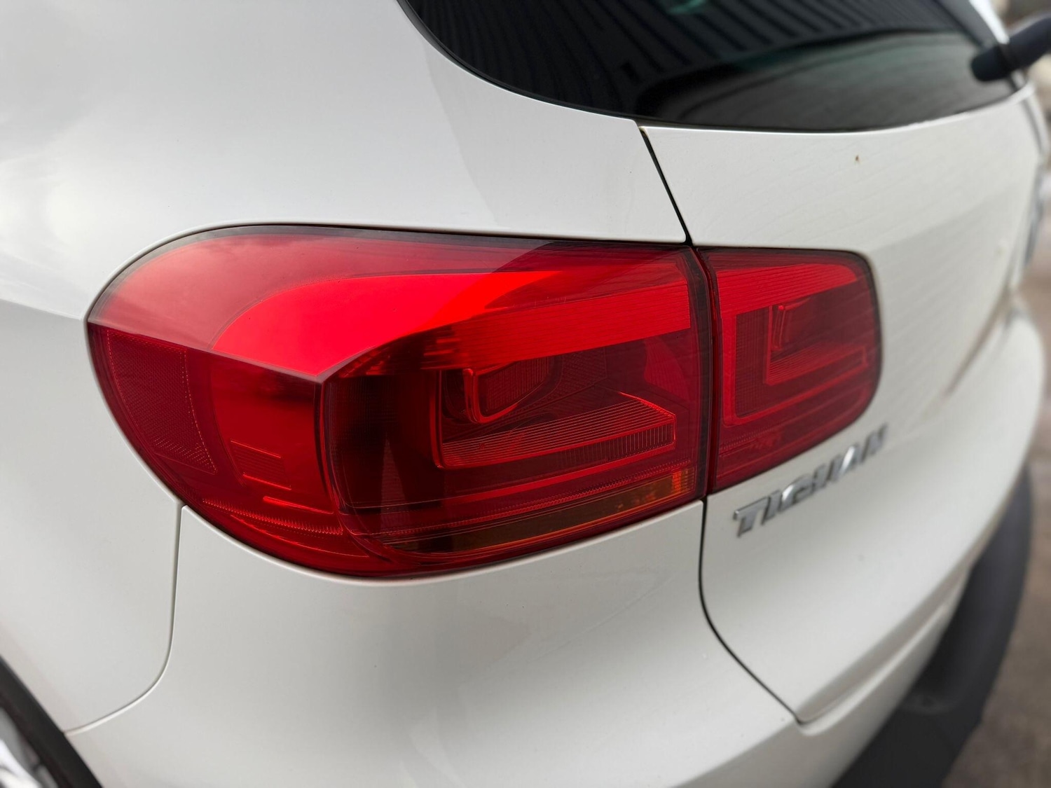 Used Volkswagen Tiguan 2011 for sale - 77166435: Photo 41