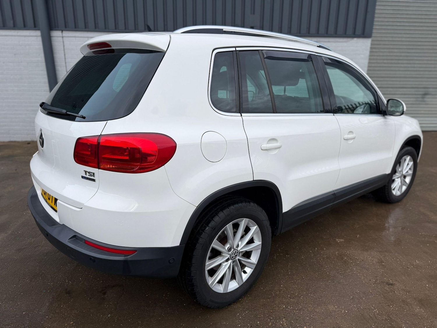 Used Volkswagen Tiguan 2011 for sale - 77166435: Photo 7