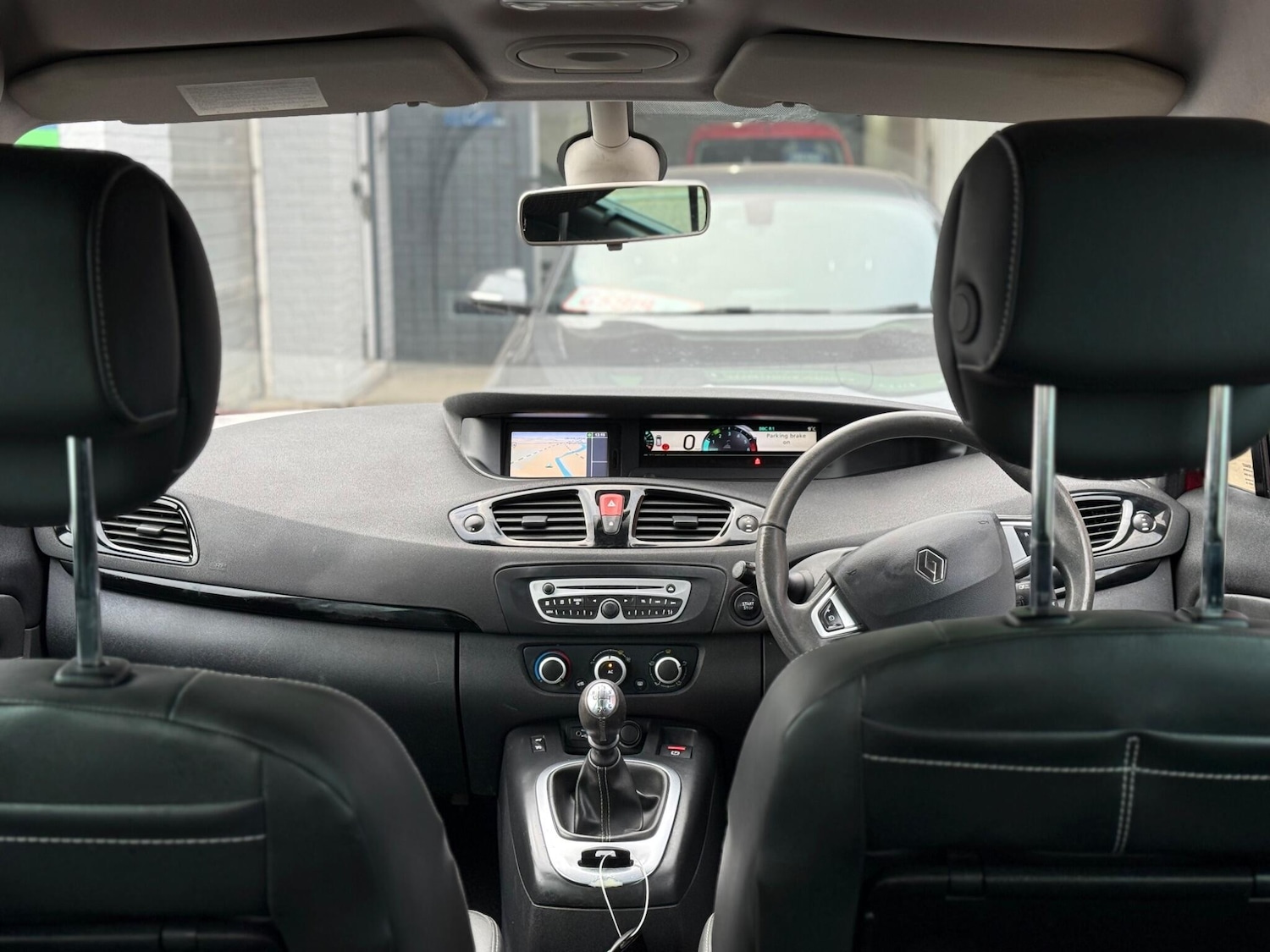 Used Renault Scenic 2011 for sale - 76913423: Photo 11