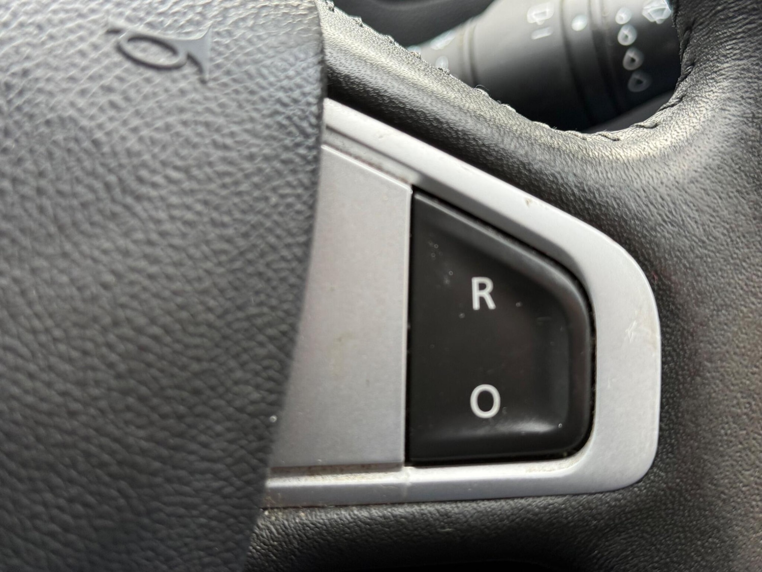 Used Renault Scenic 2011 for sale - 76913423: Photo 17