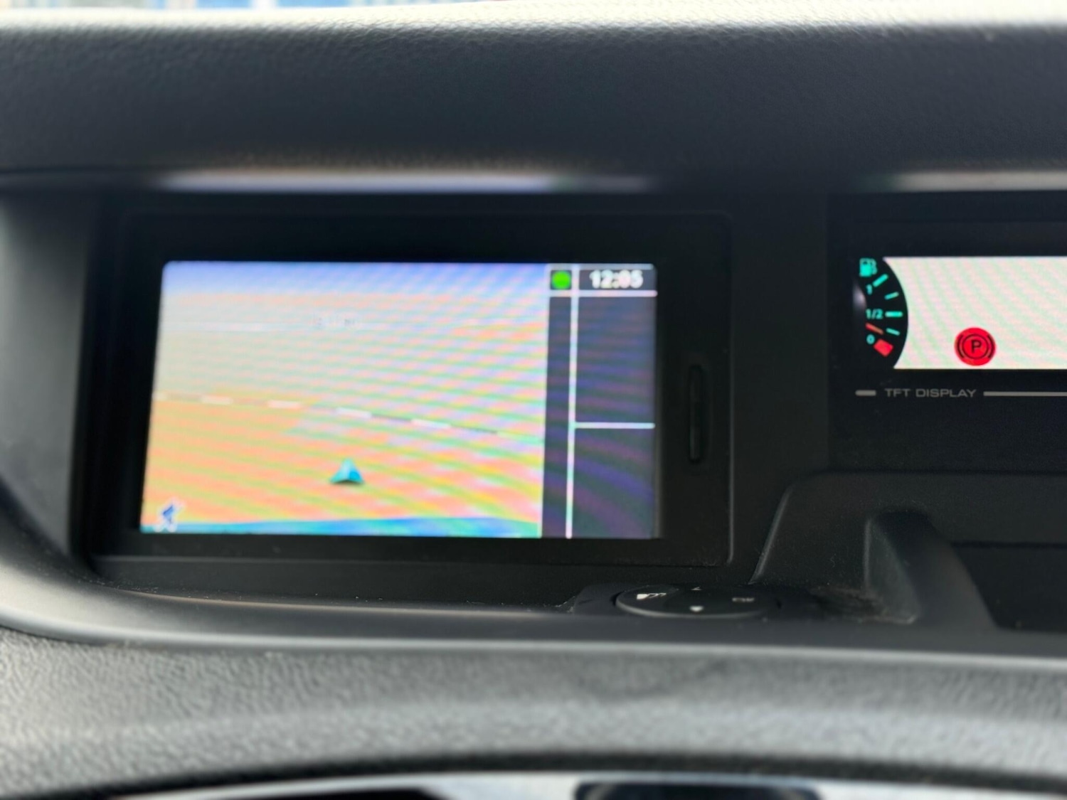 Used Renault Scenic 2011 for sale - 76913423: Photo 25