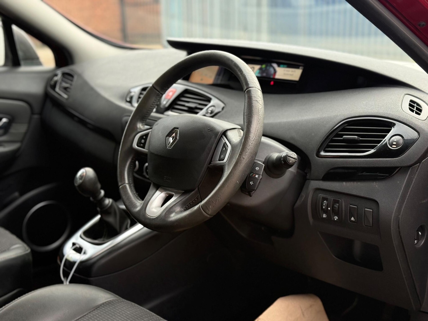 Used Renault Scenic 2011 for sale - 76913423: Photo 9