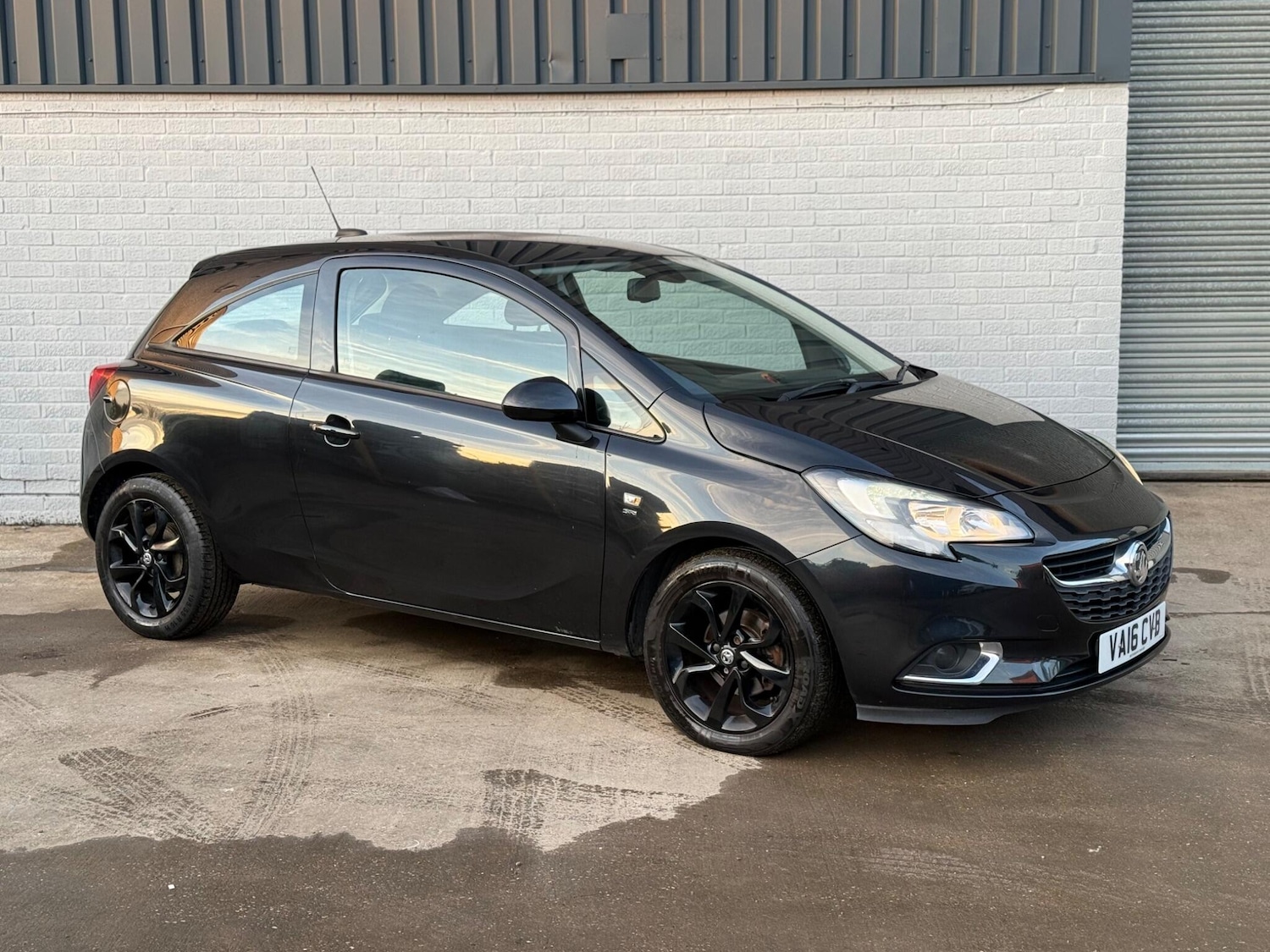 Used Vauxhall Corsa 2016 for sale - 76657305: Photo 1