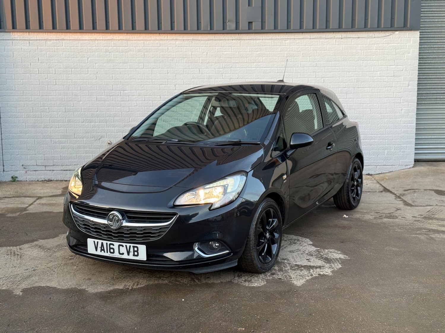 Used Vauxhall Corsa 2016 for sale - 76657305: Photo 3