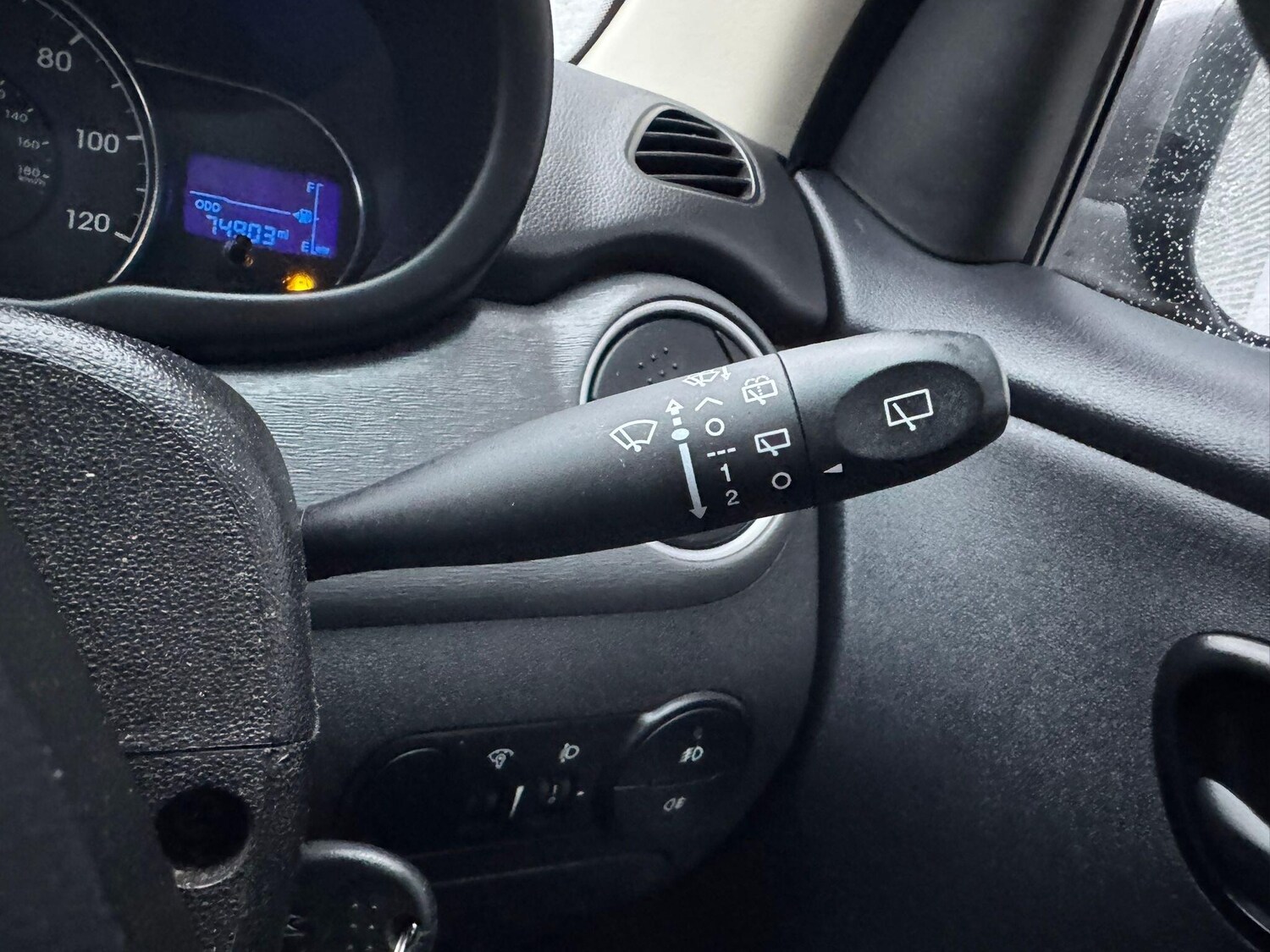 Used Hyundai i10 for sale - 77510313: Photo 17