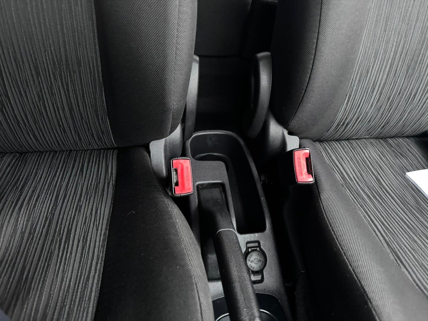 Used Hyundai i10 for sale - 77510313: Photo 40