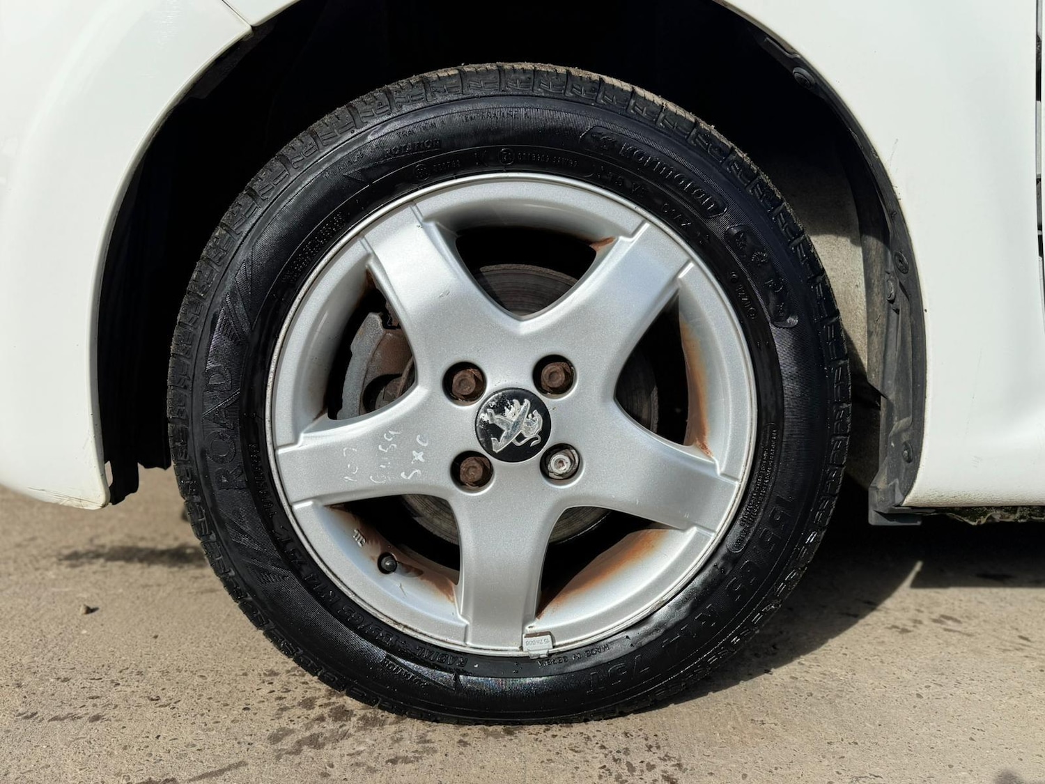 Used Peugeot 107 2013 for sale - 77737694: Photo 18