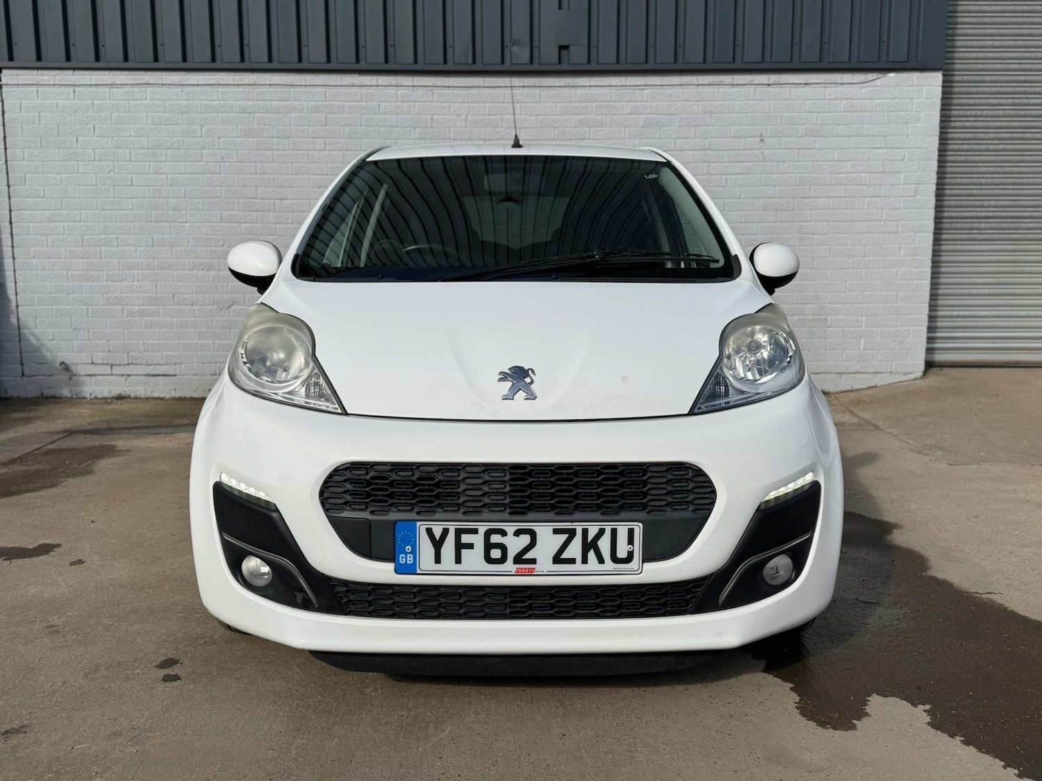 Used Peugeot 107 2013 for sale - 77737694: Photo 2
