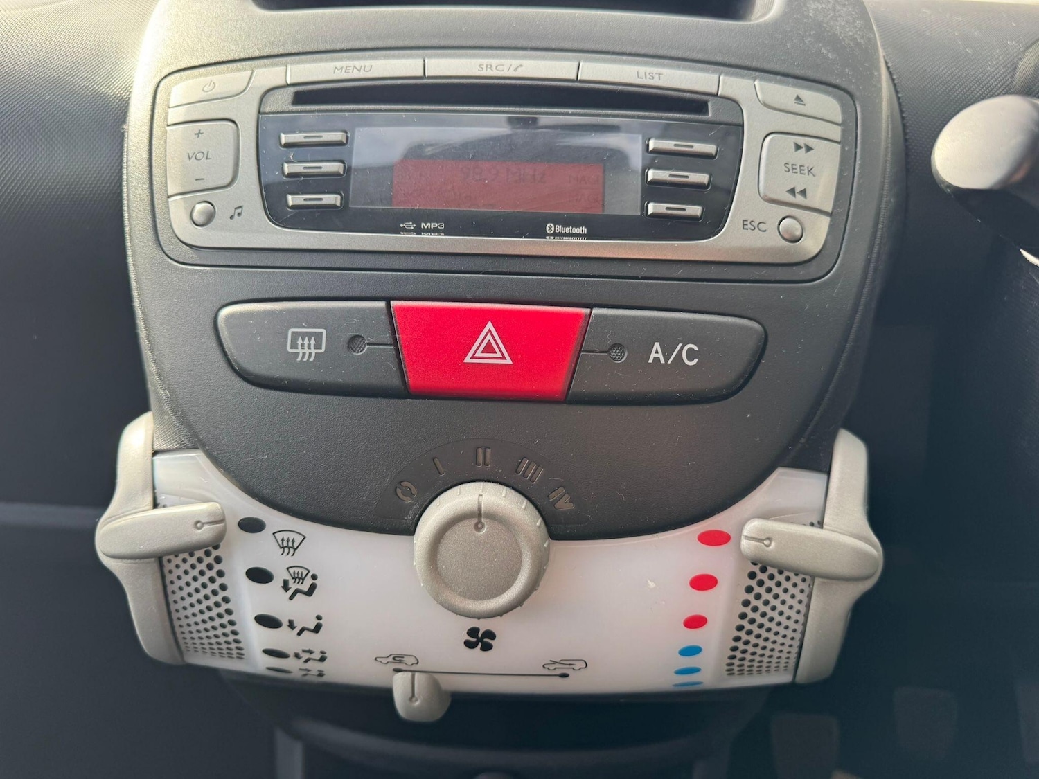 Used Peugeot 107 2013 for sale - 77737694: Photo 21