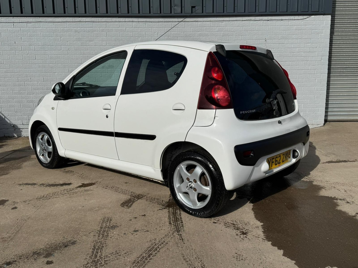 Used Peugeot 107 2013 for sale - 77737694: Photo 4