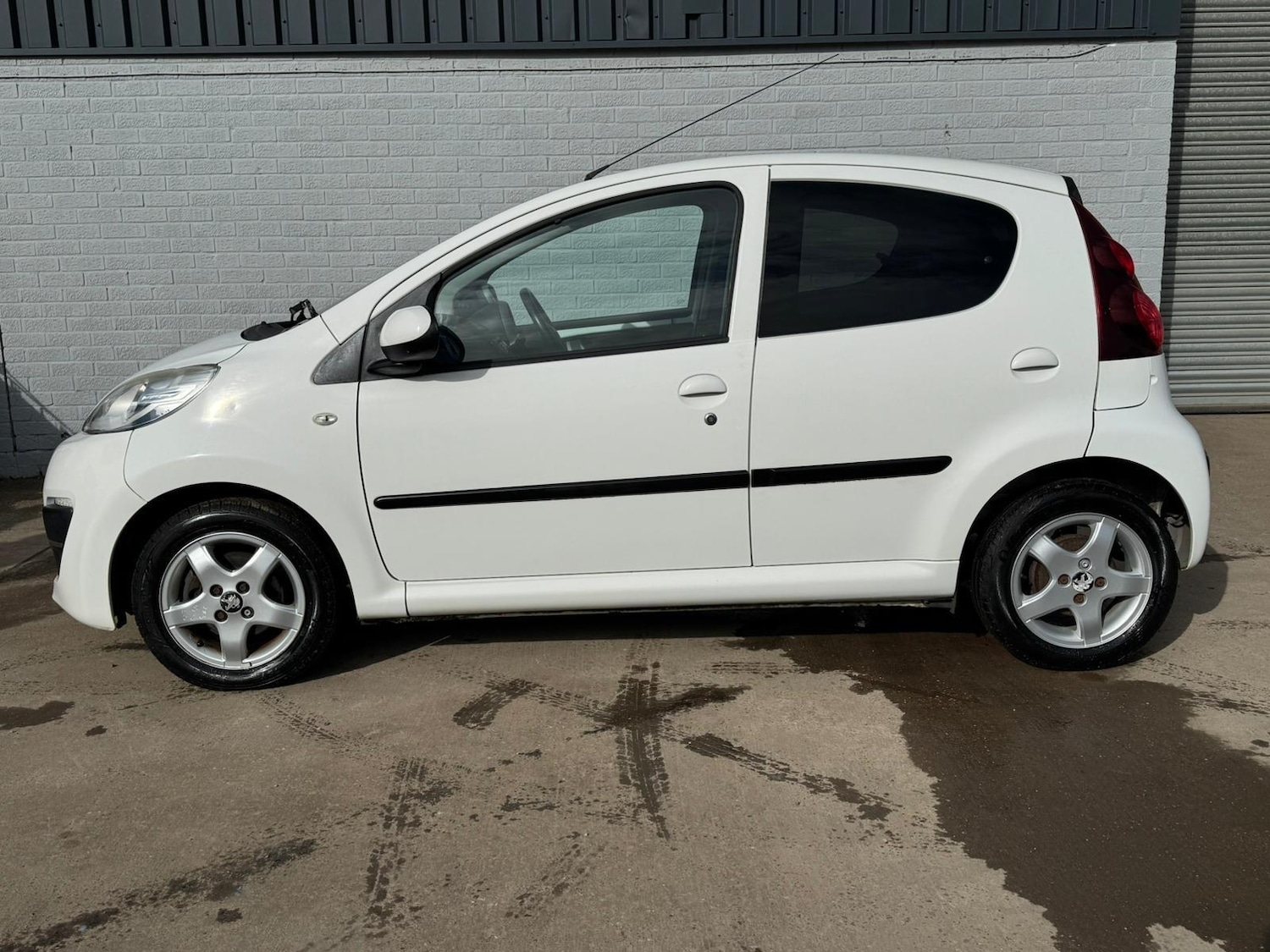 Used Peugeot 107 2013 for sale - 77737694: Photo 5