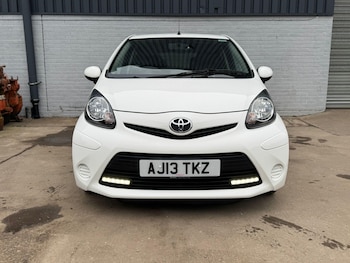 Used Toyota AYGO 2013 for sale - 77807976: Photo