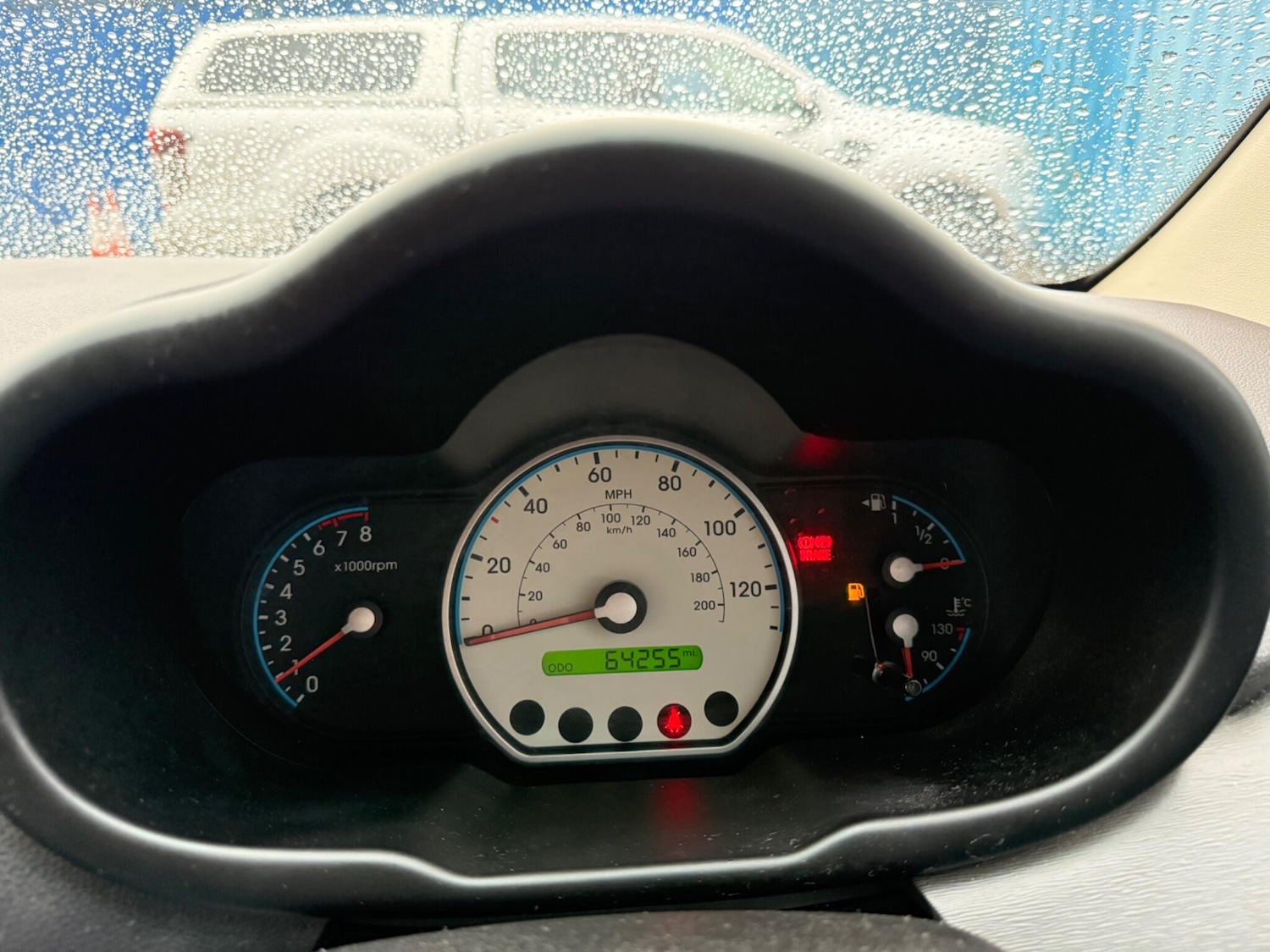 Used Hyundai i10 2010 for sale - 76562463: Photo 21