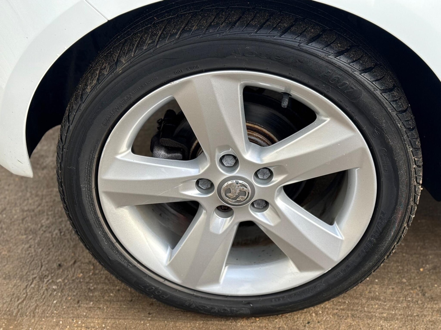 Used Vauxhall Meriva 2014 for sale - 77203673: Photo 24