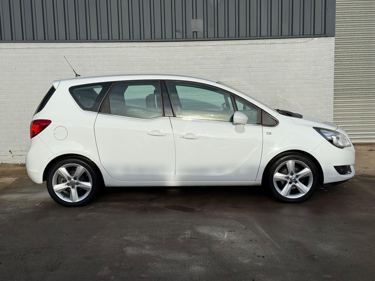Used Vauxhall Meriva 2014 for sale - 77203673: Photo 7
