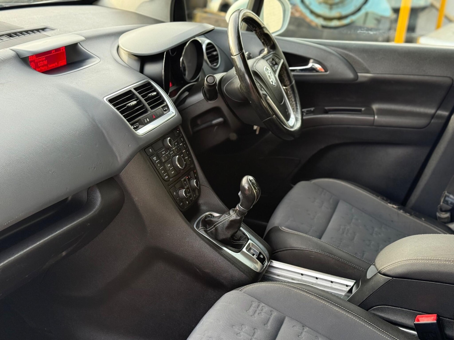 Used Vauxhall Meriva 2014 for sale - 77203673: Photo 9