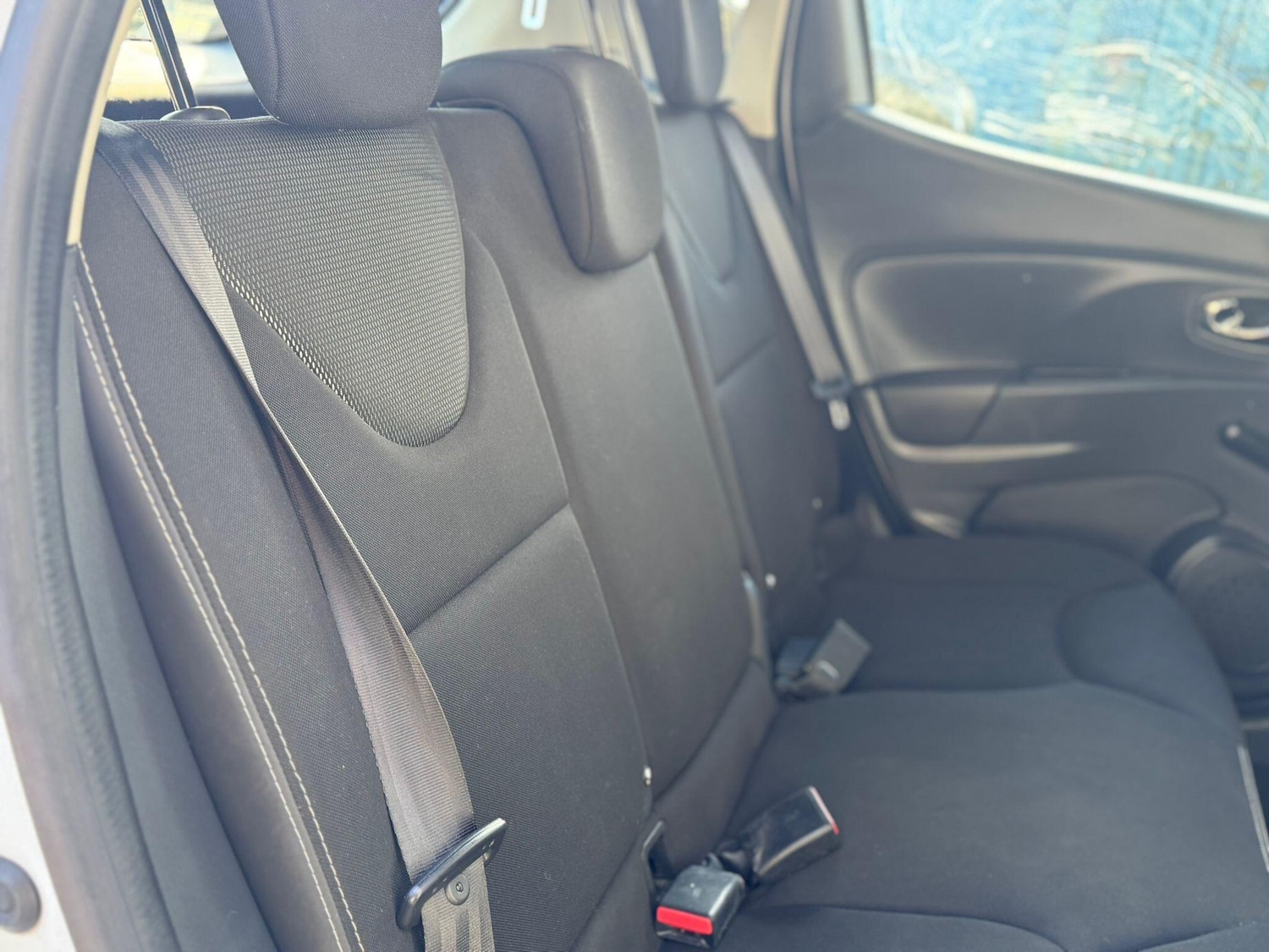 Used Renault Clio 2014 for sale - 77314964: Photo 11