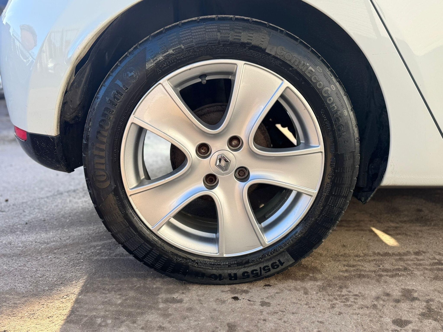 Used Renault Clio 2014 for sale - 77314964: Photo 23