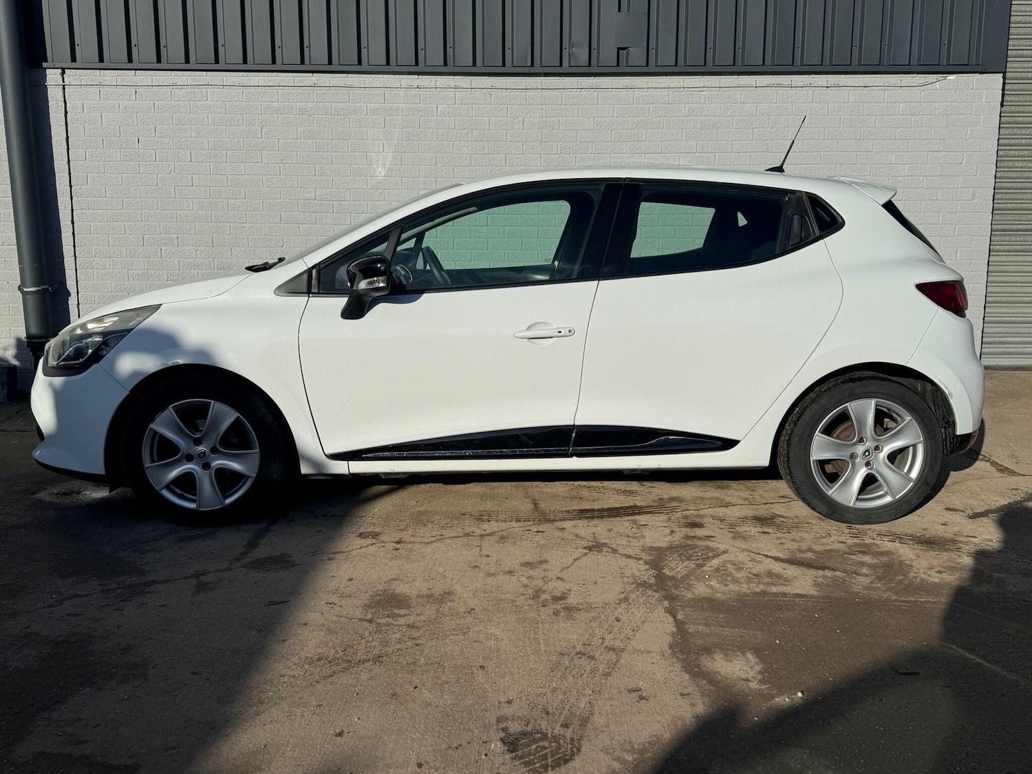 Used Renault Clio 2014 for sale - 77314964: Photo 5