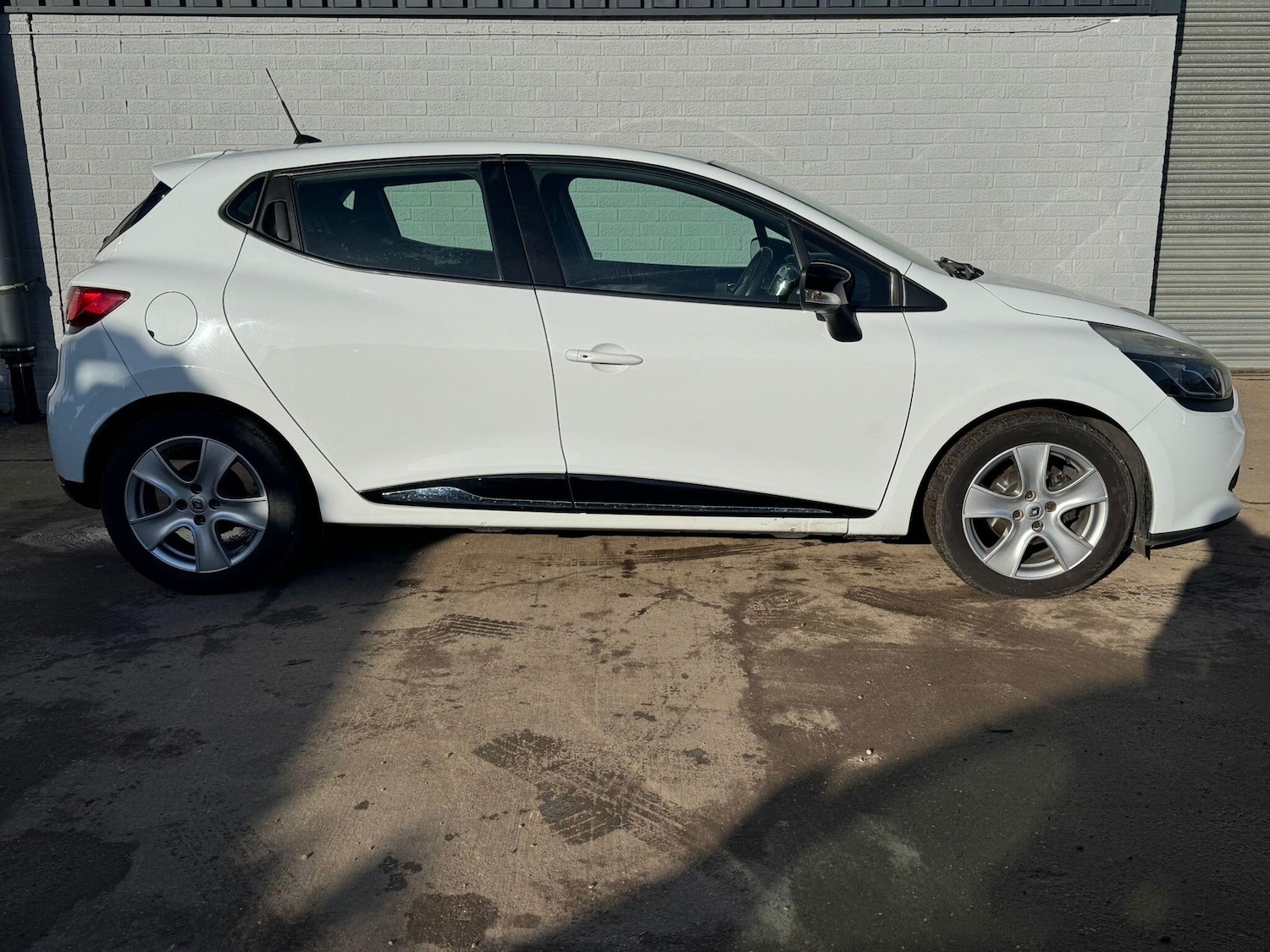 Used Renault Clio 2014 for sale - 77314964: Photo 7
