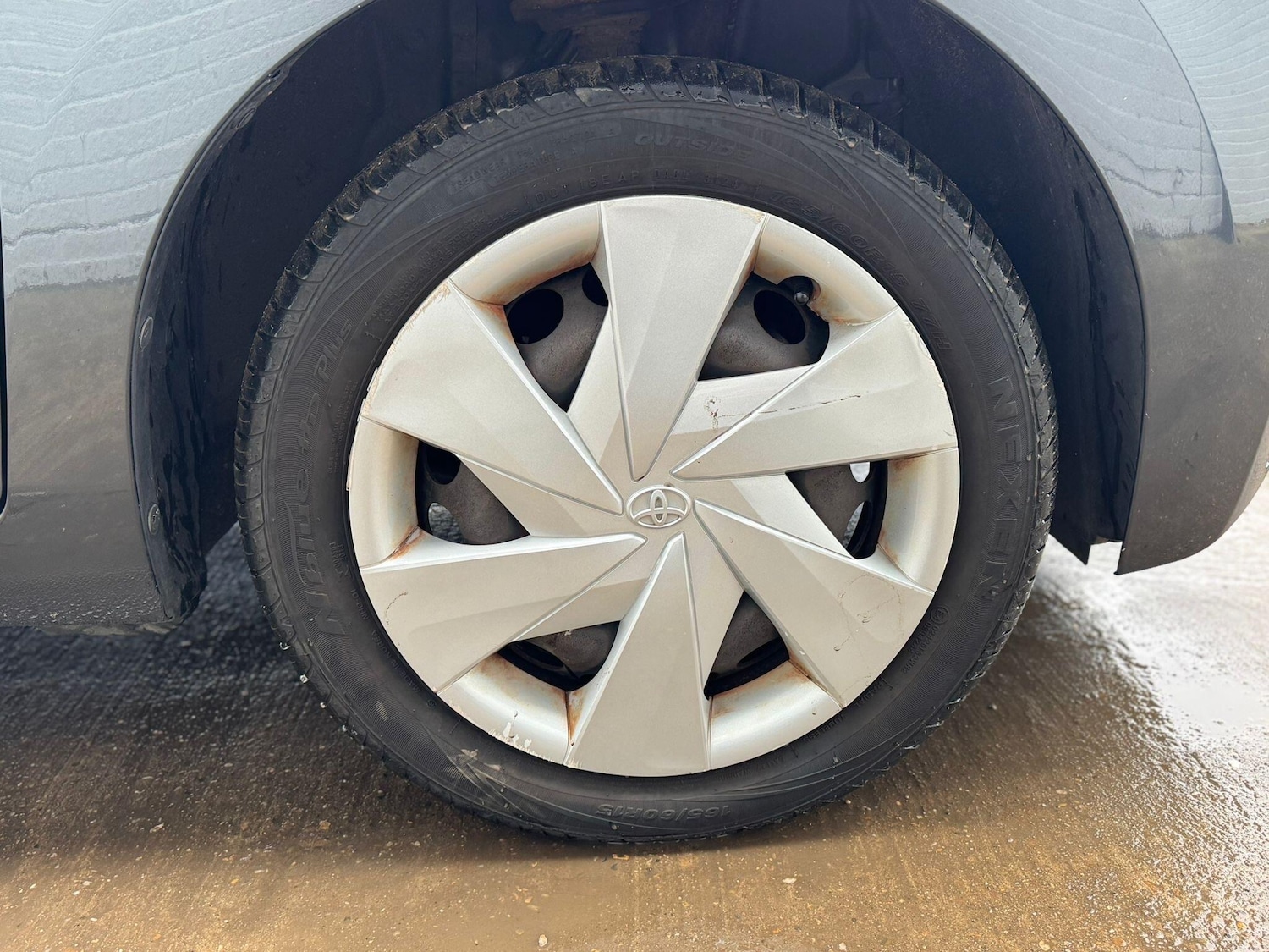 Used Toyota AYGO for sale - 77625537: Photo 25