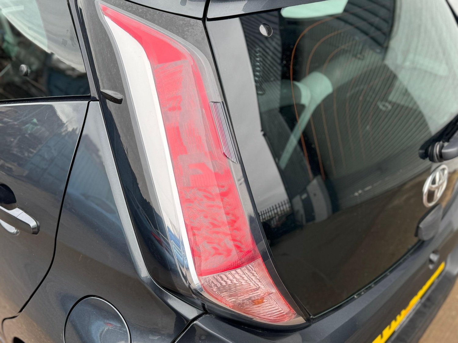 Used Toyota AYGO for sale - 77625537: Photo 40