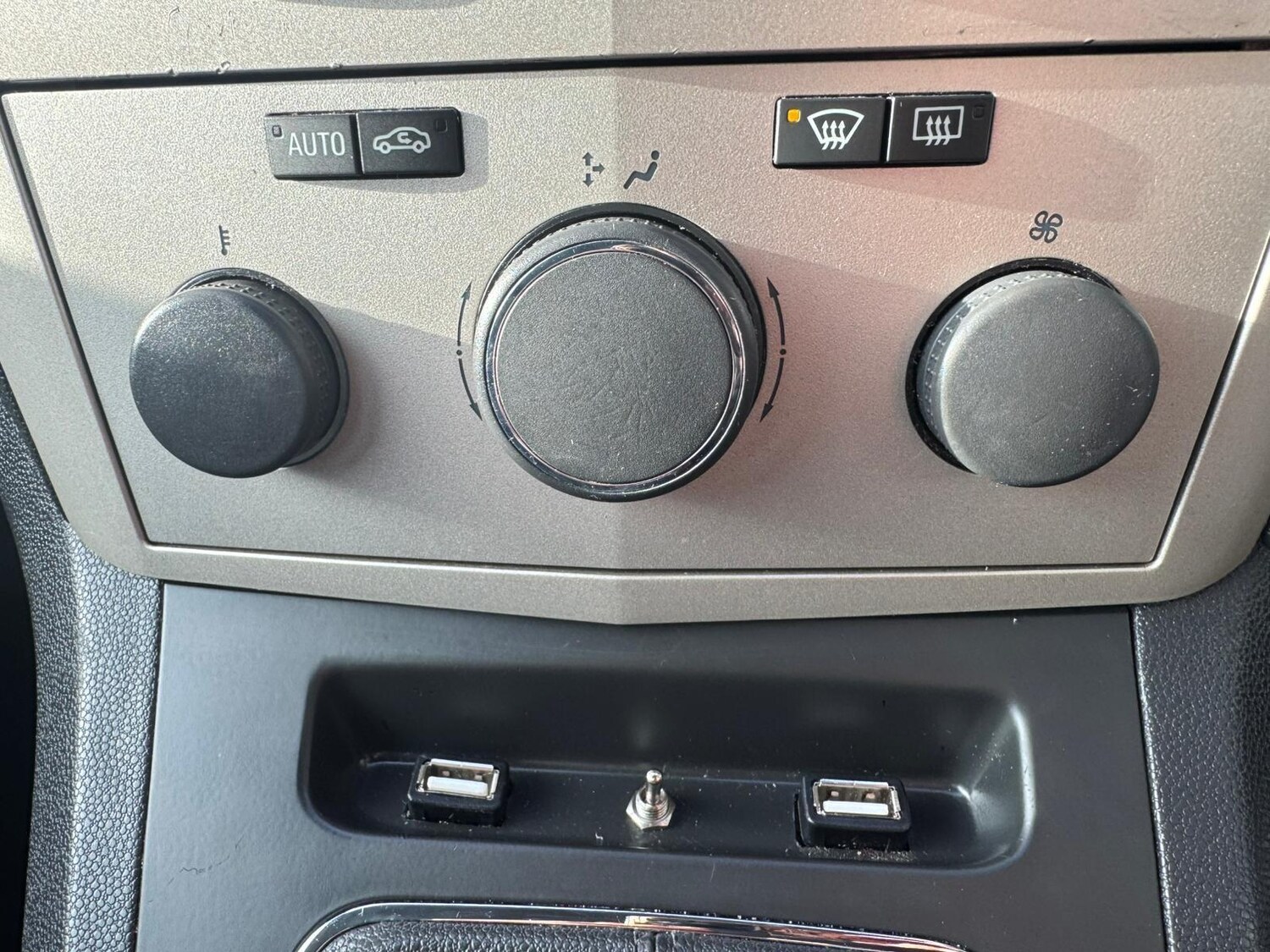 Used Vauxhall Zafira for sale - 77351964: Photo 23