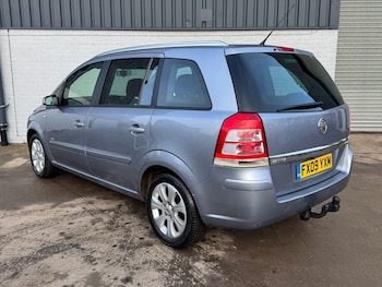 Used Vauxhall Zafira 2009 for sale - 77351964: Photo