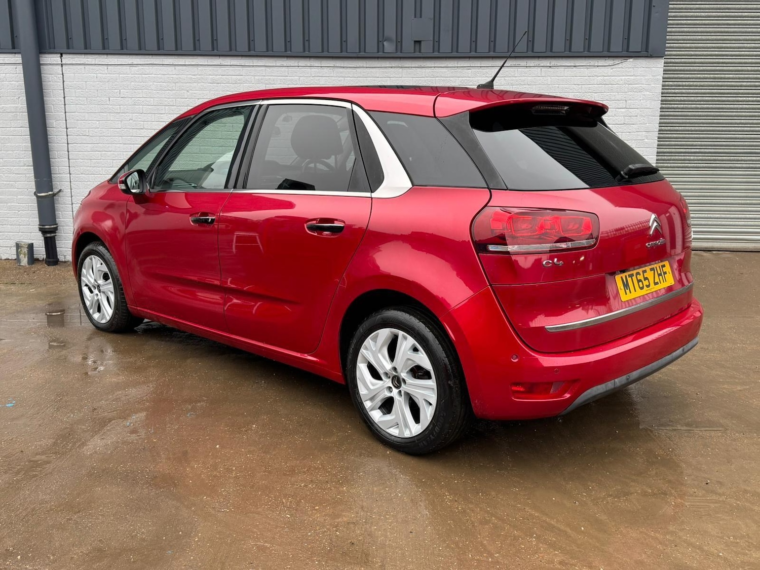 Used Citroen C4 Picasso for sale - 77510287: Photo 4