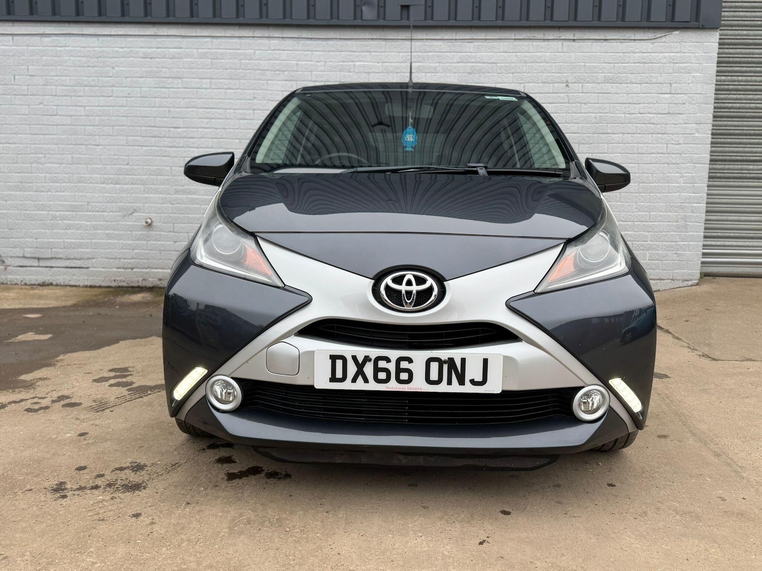 Used Toyota AYGO 2016 for sale - 77853262: Photo 2