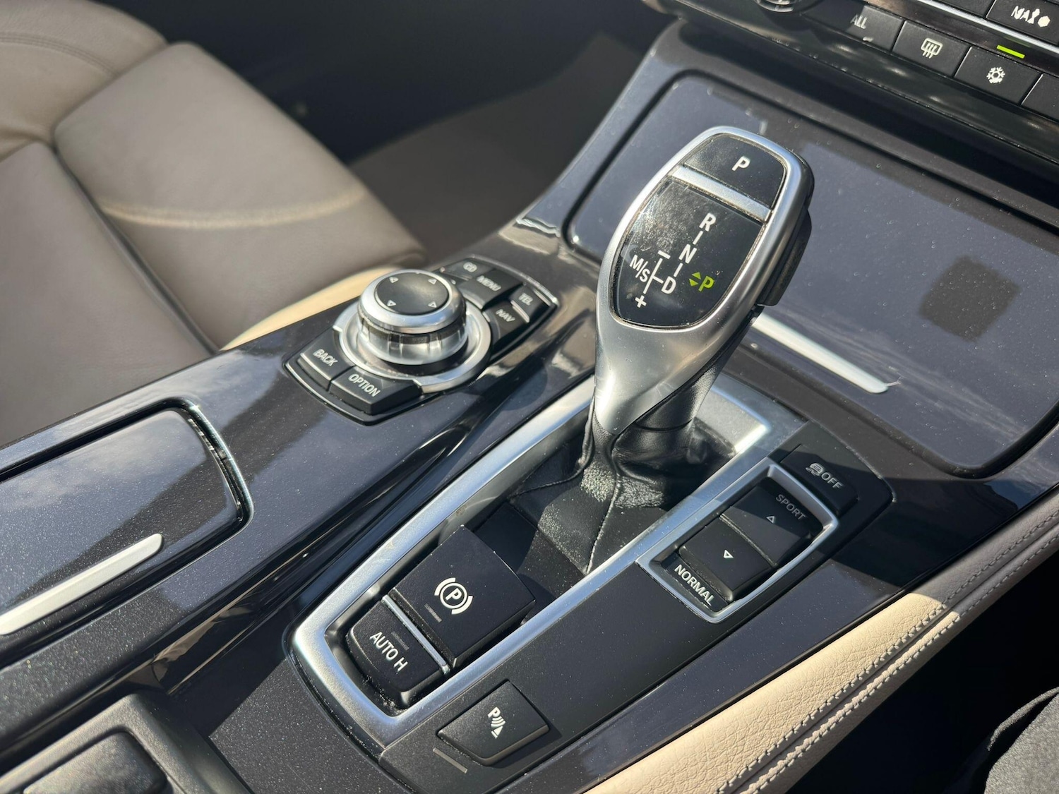 Used BMW 5 Series 2011 for sale - 78019862: Photo 12