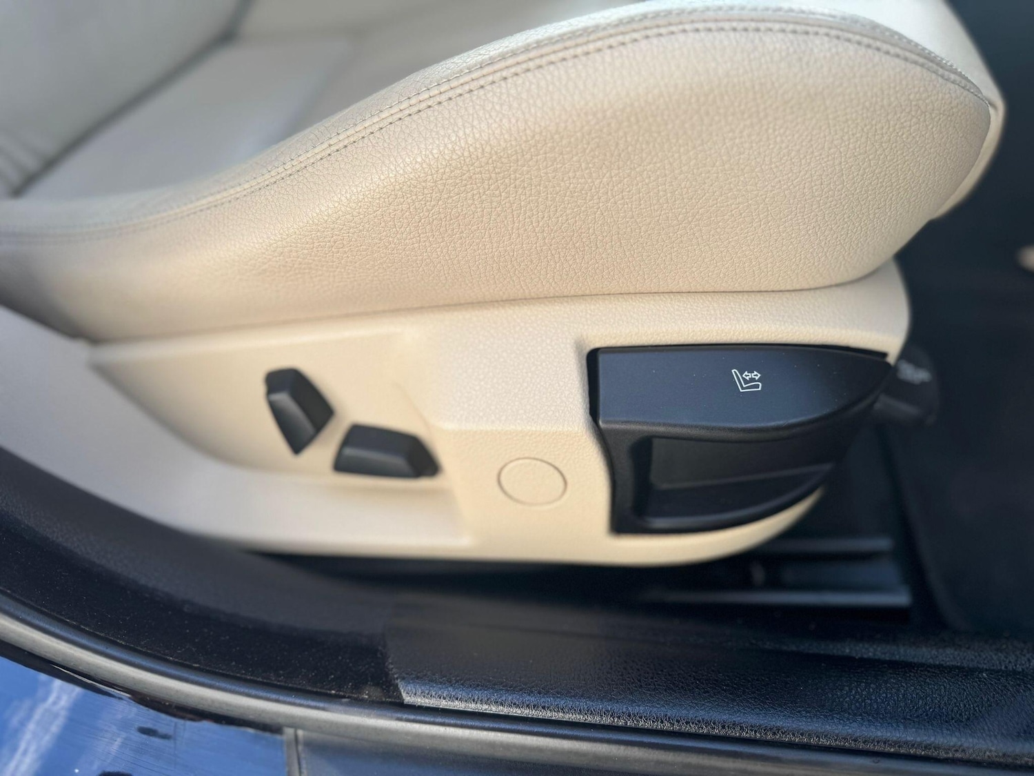 Used BMW 5 Series 2011 for sale - 78019862: Photo 18