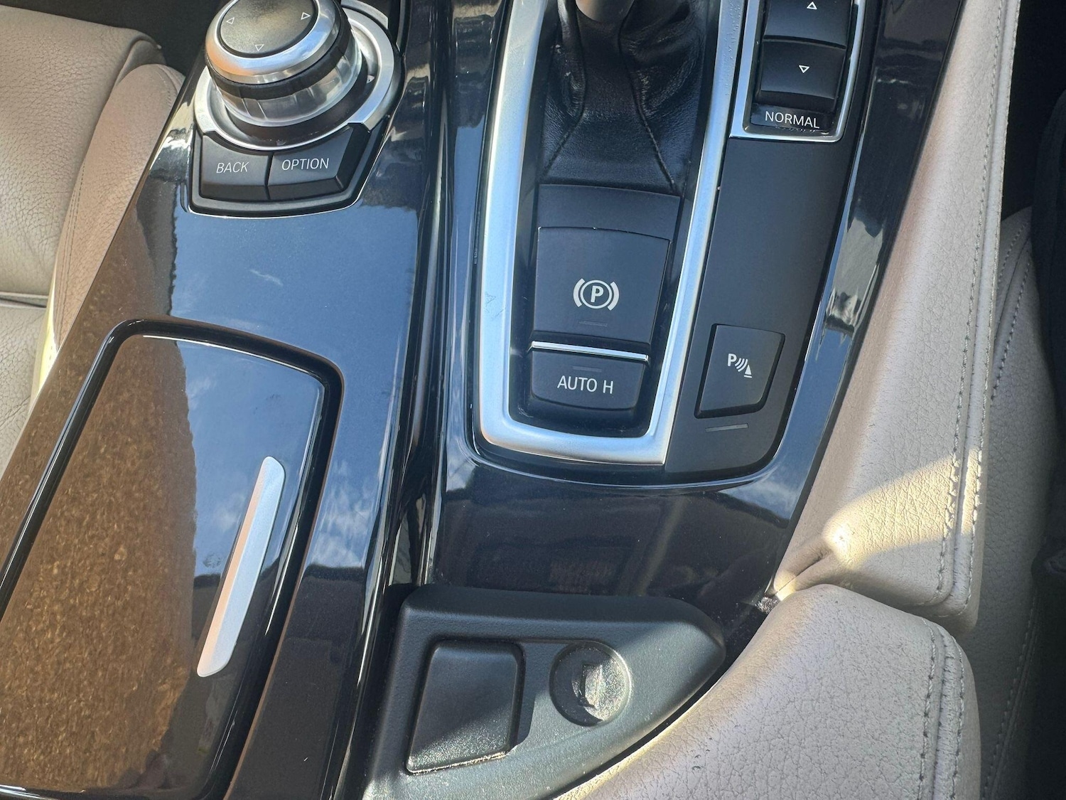 Used BMW 5 Series 2011 for sale - 78019862: Photo 27