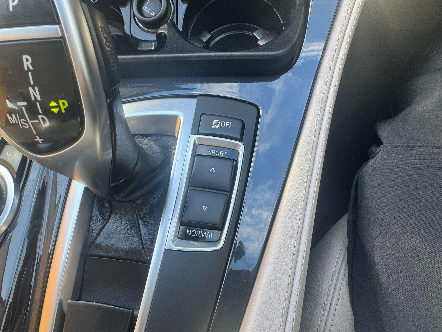 Used BMW 5 Series 2011 for sale - 78019862: Photo 28