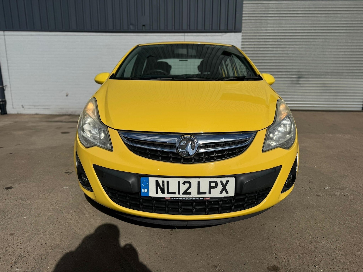 Used Vauxhall Corsa 2012 for sale - 78019406: Photo 2