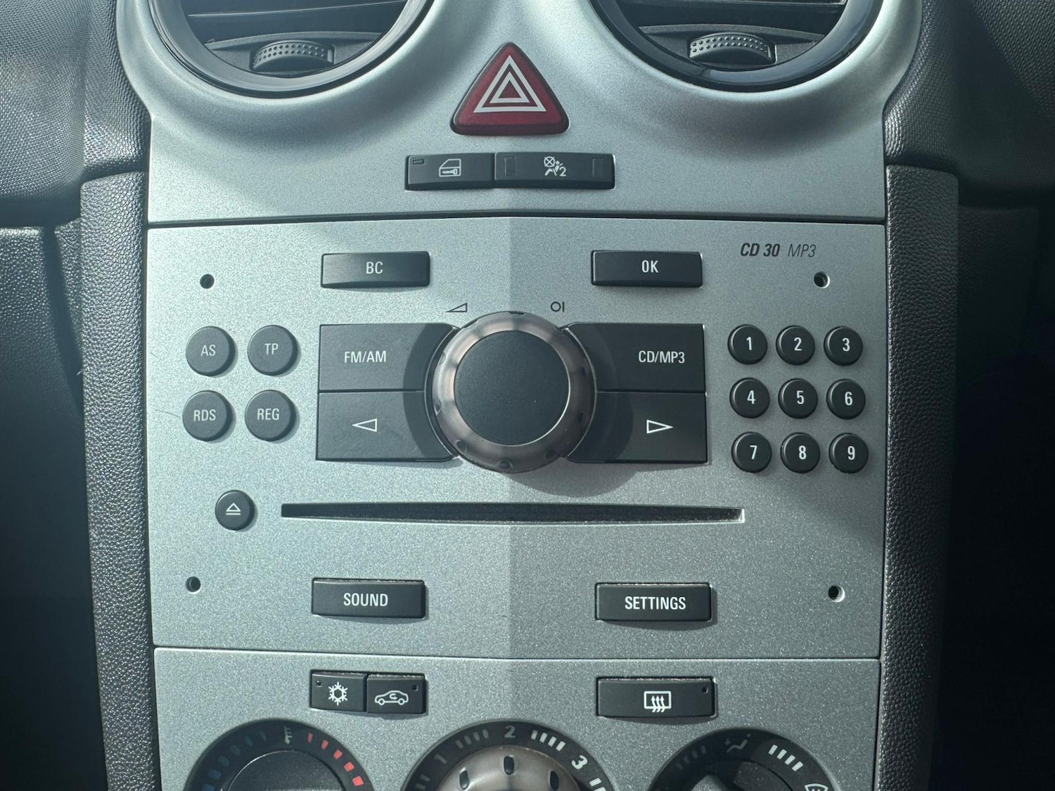 Used Vauxhall Corsa 2012 for sale - 78019406: Photo 42