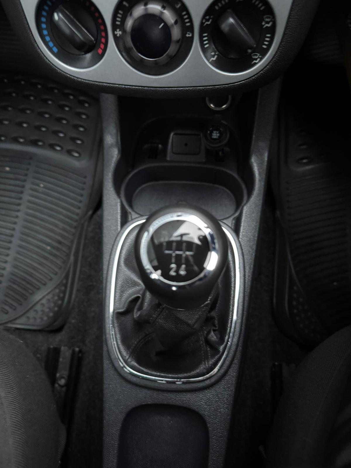 Used Vauxhall Corsa 2014 for sale - 77040511: Photo 17