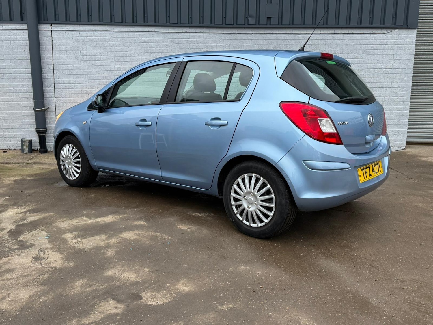 Used Vauxhall Corsa 2014 for sale - 77040511: Photo 4