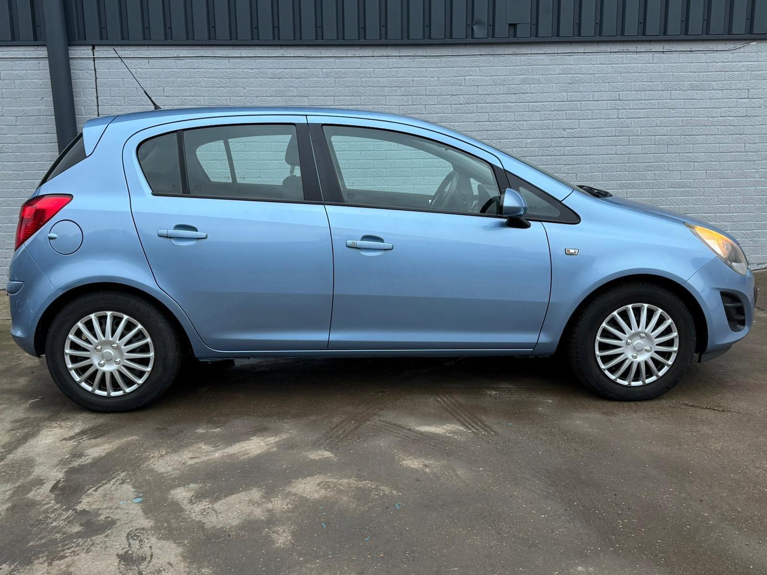 Used Vauxhall Corsa 2014 for sale - 77040511: Photo 7