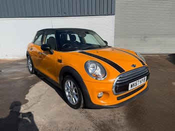 Used MINI Hatch 2017 for sale - 79860604: Photo