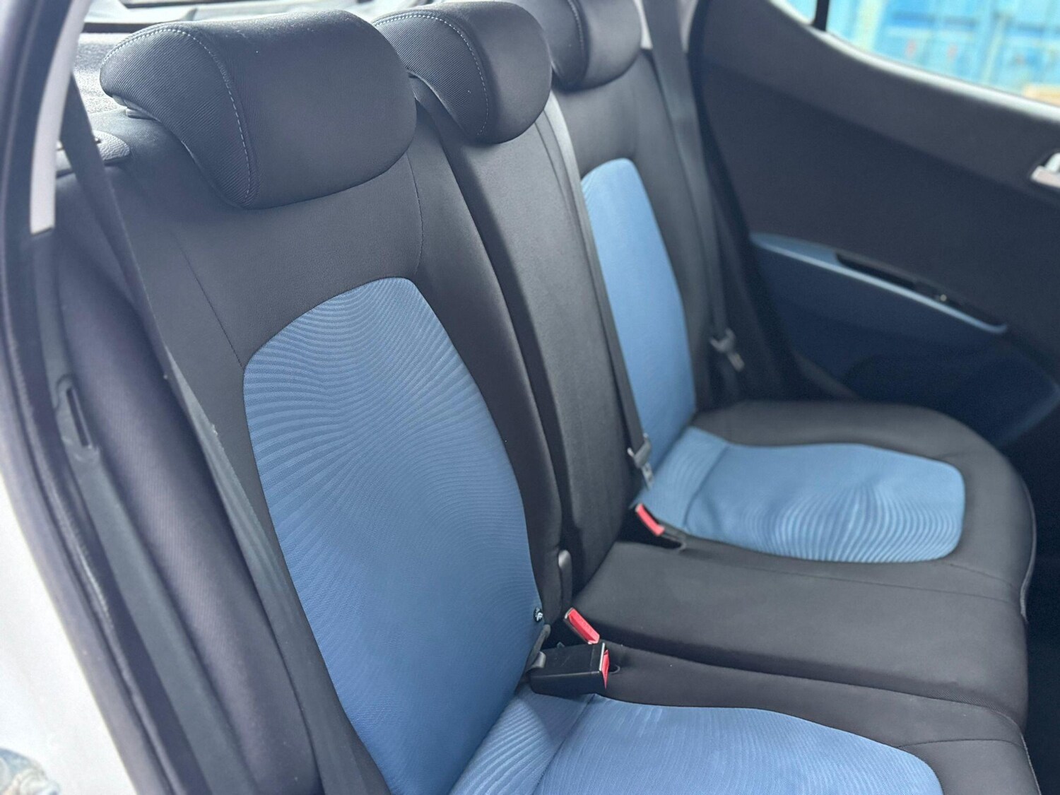 Used Hyundai i10 2015 for sale - 77510196: Photo 11