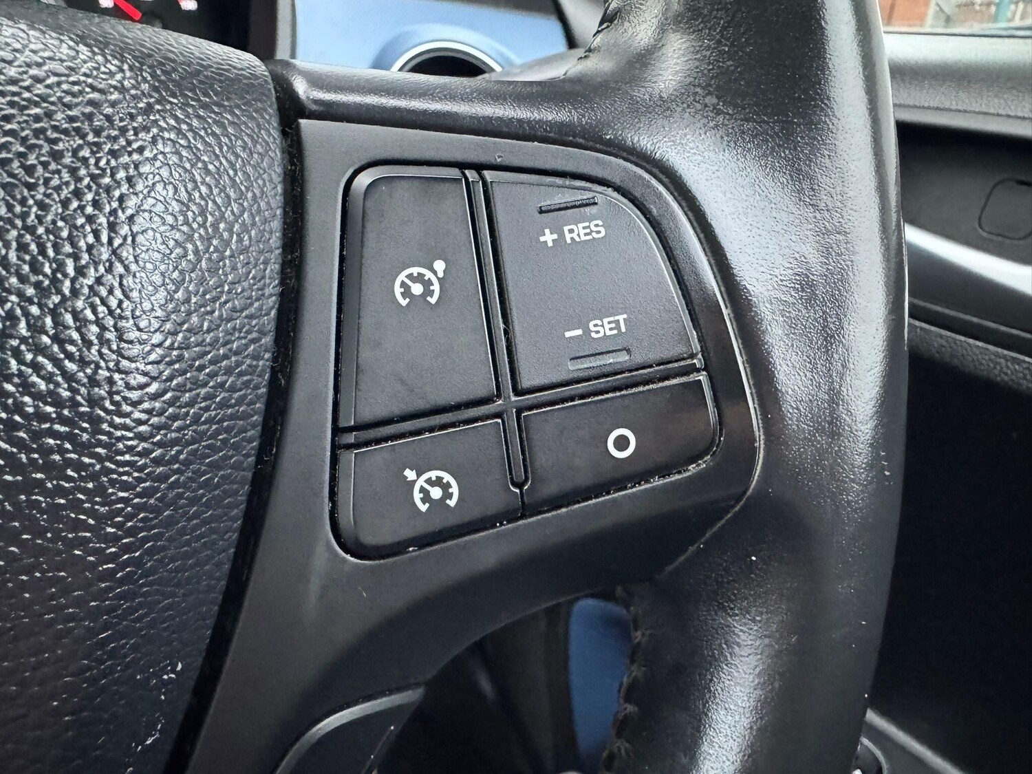 Used Hyundai i10 2015 for sale - 77510196: Photo 14