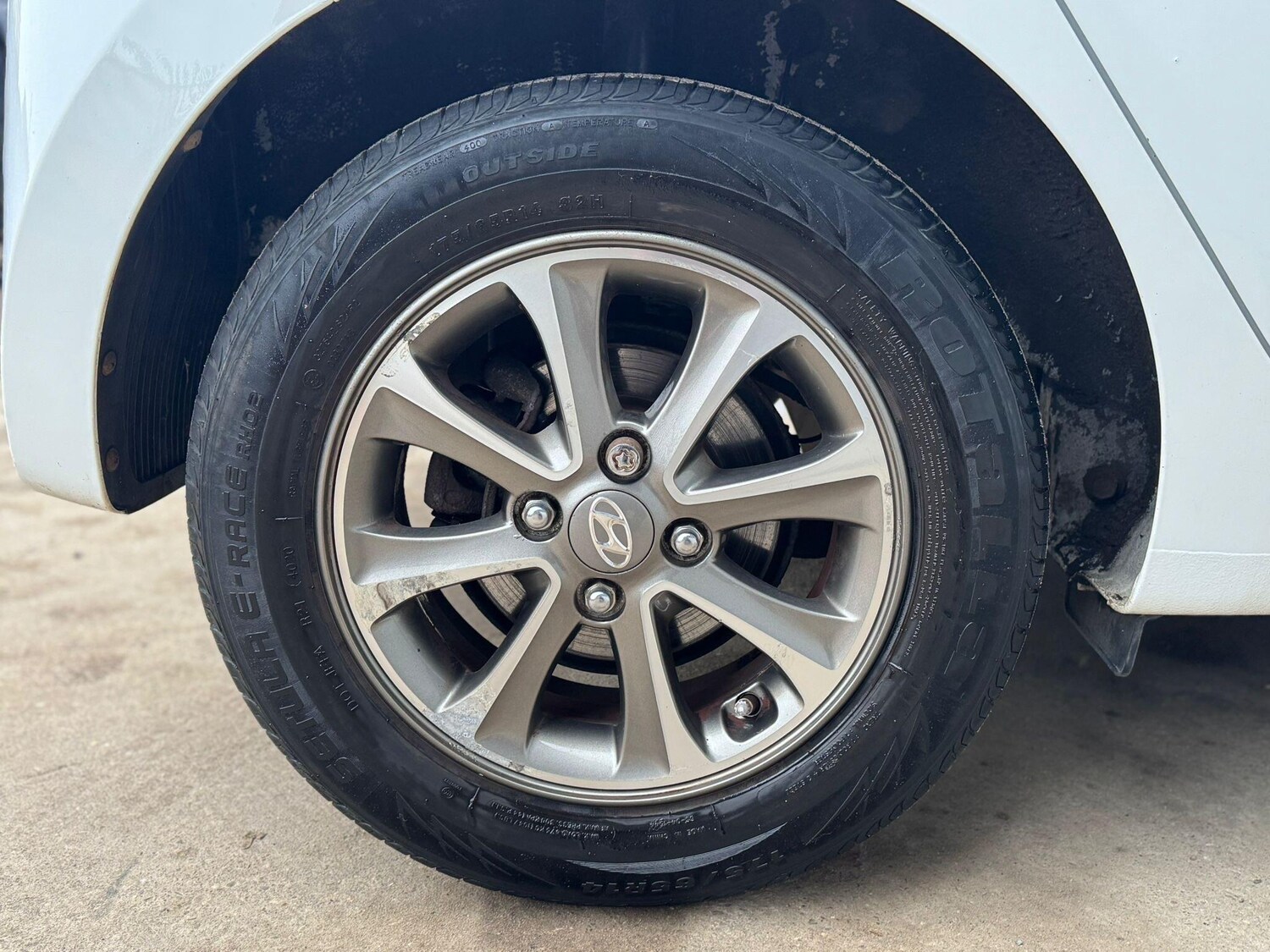 Used Hyundai i10 2015 for sale - 77510196: Photo 26