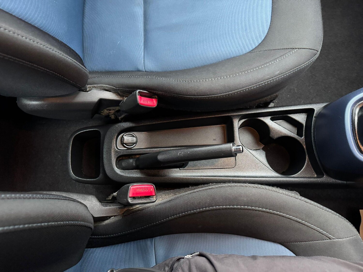 Used Hyundai i10 2015 for sale - 77510196: Photo 35